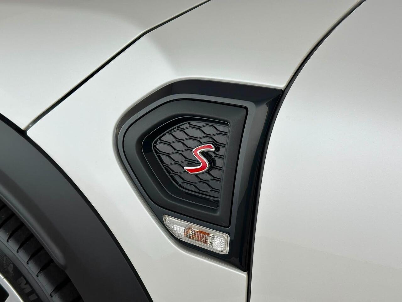MINI Countryman AY73LHM