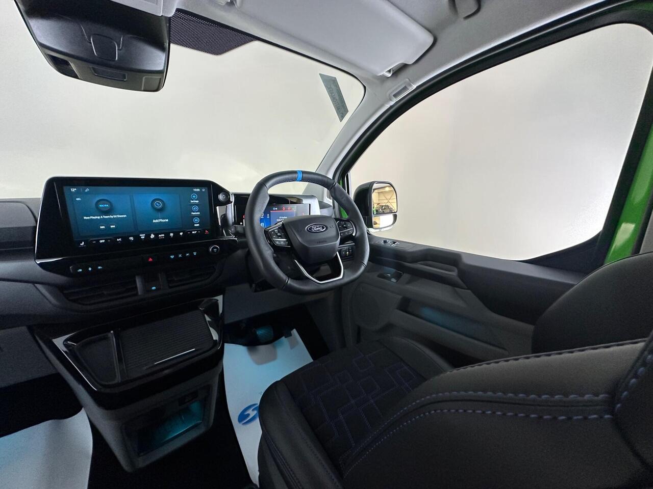 Ford E-Transit Custom AK74FYT