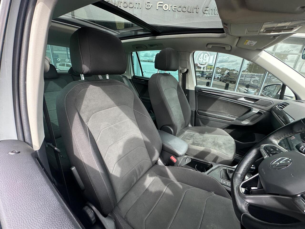 Volkswagen Tiguan VE70MLZ