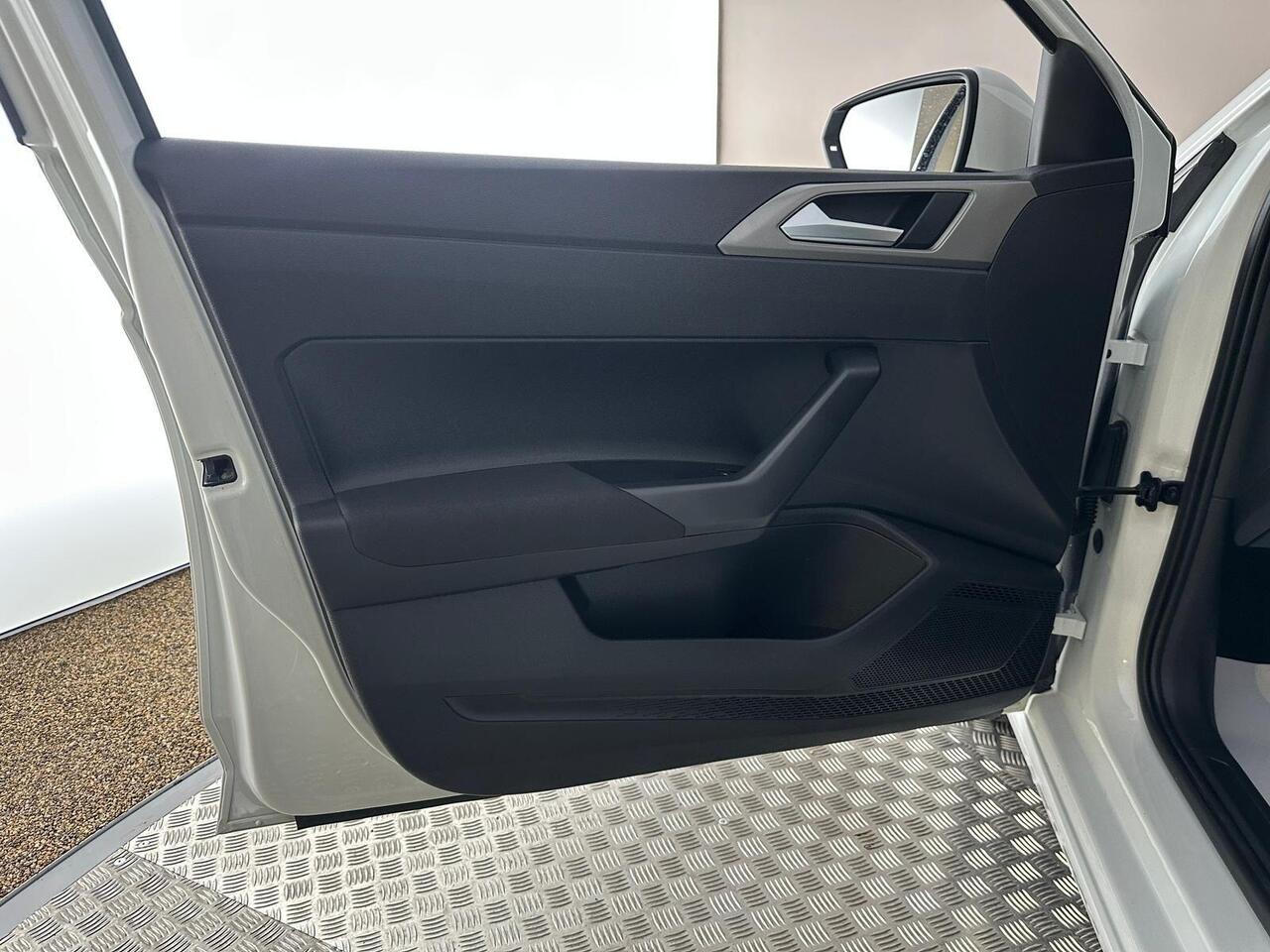 Volkswagen Polo AW19CXP