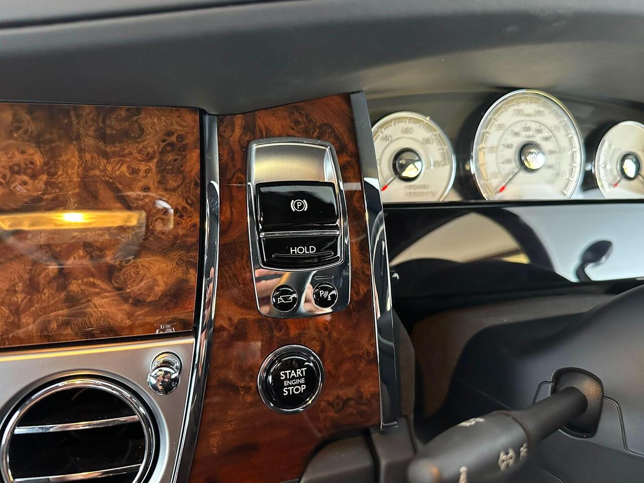Rolls-Royce Wraith AR16AHE