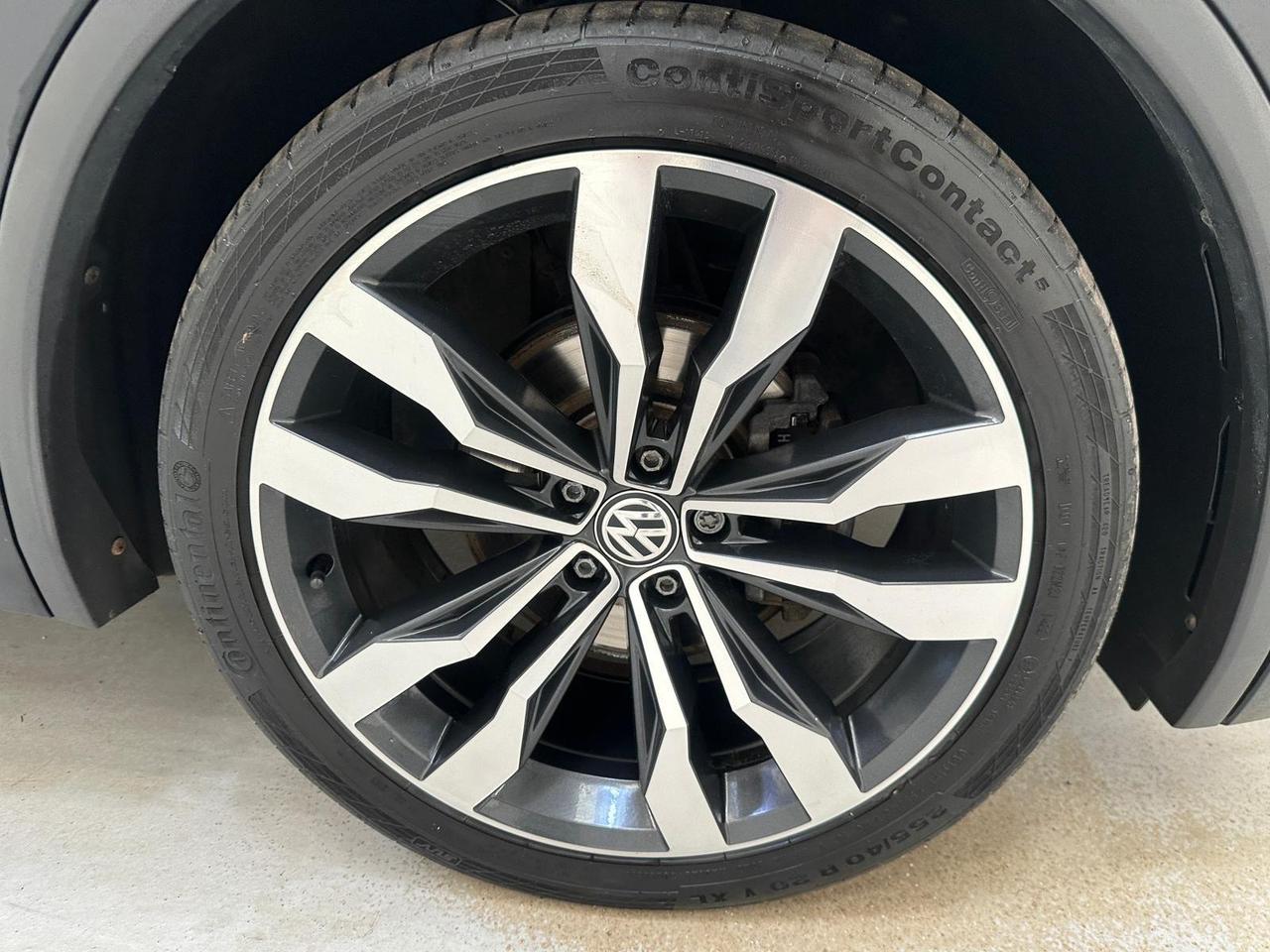 Volkswagen Tiguan KY19ZUB