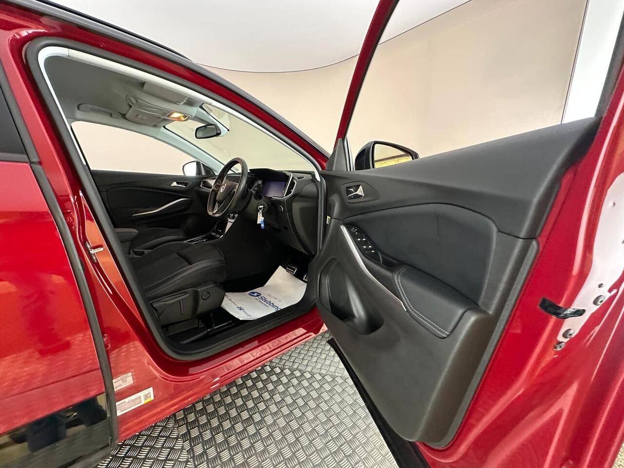 Vauxhall Grandland FP73XSE