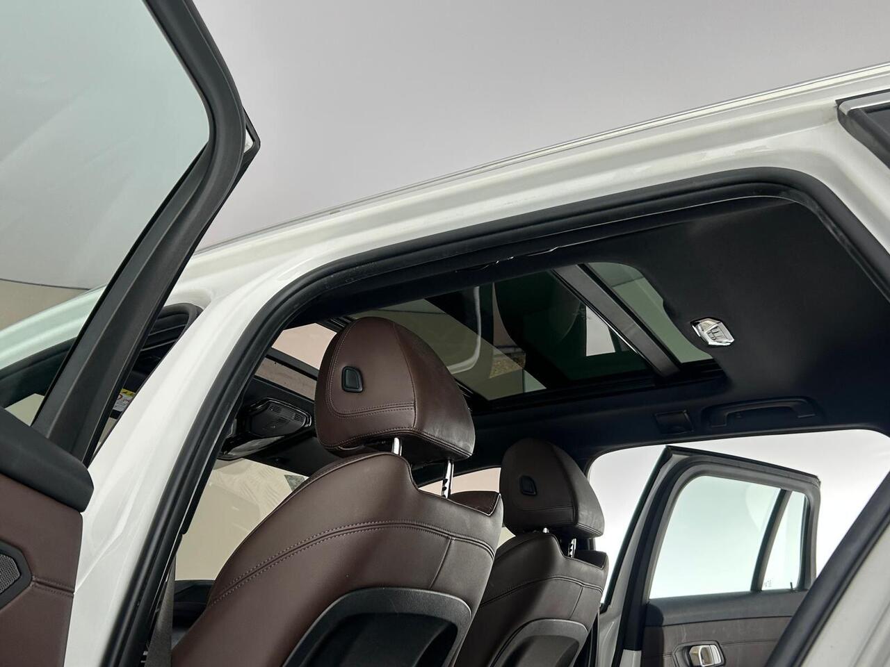 BMW 3 Series OU70OSJ