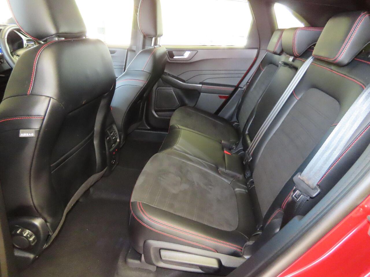 Ford Kuga RA72CDV