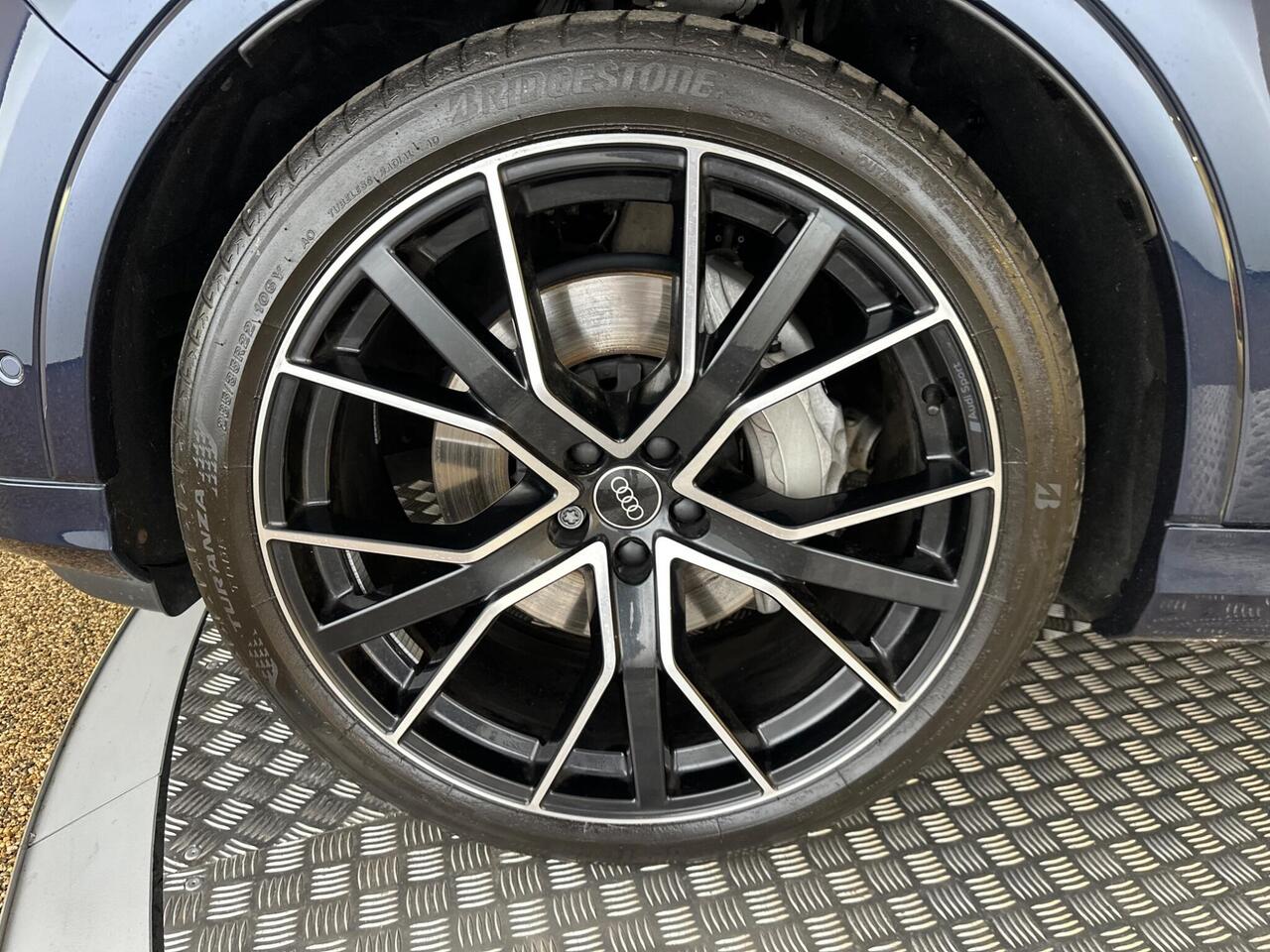 Audi Q7 BT74CVX