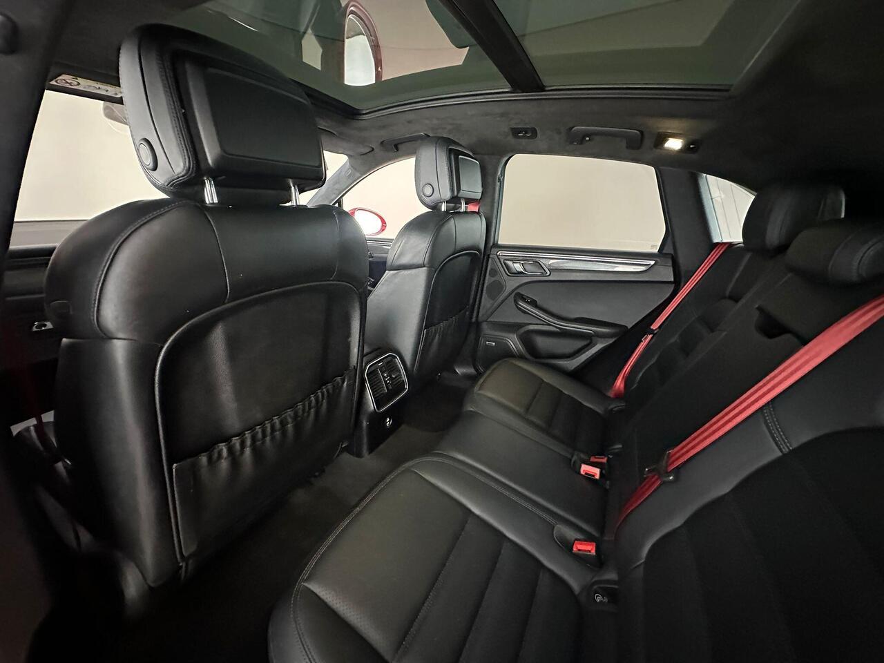 Porsche Macan GN69VBJ