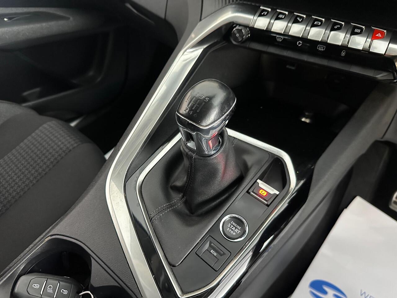 Peugeot 3008 YB72LHJ