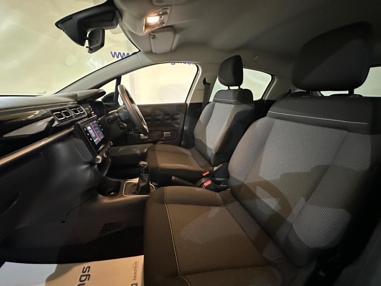Citroen C3 YR74XHL