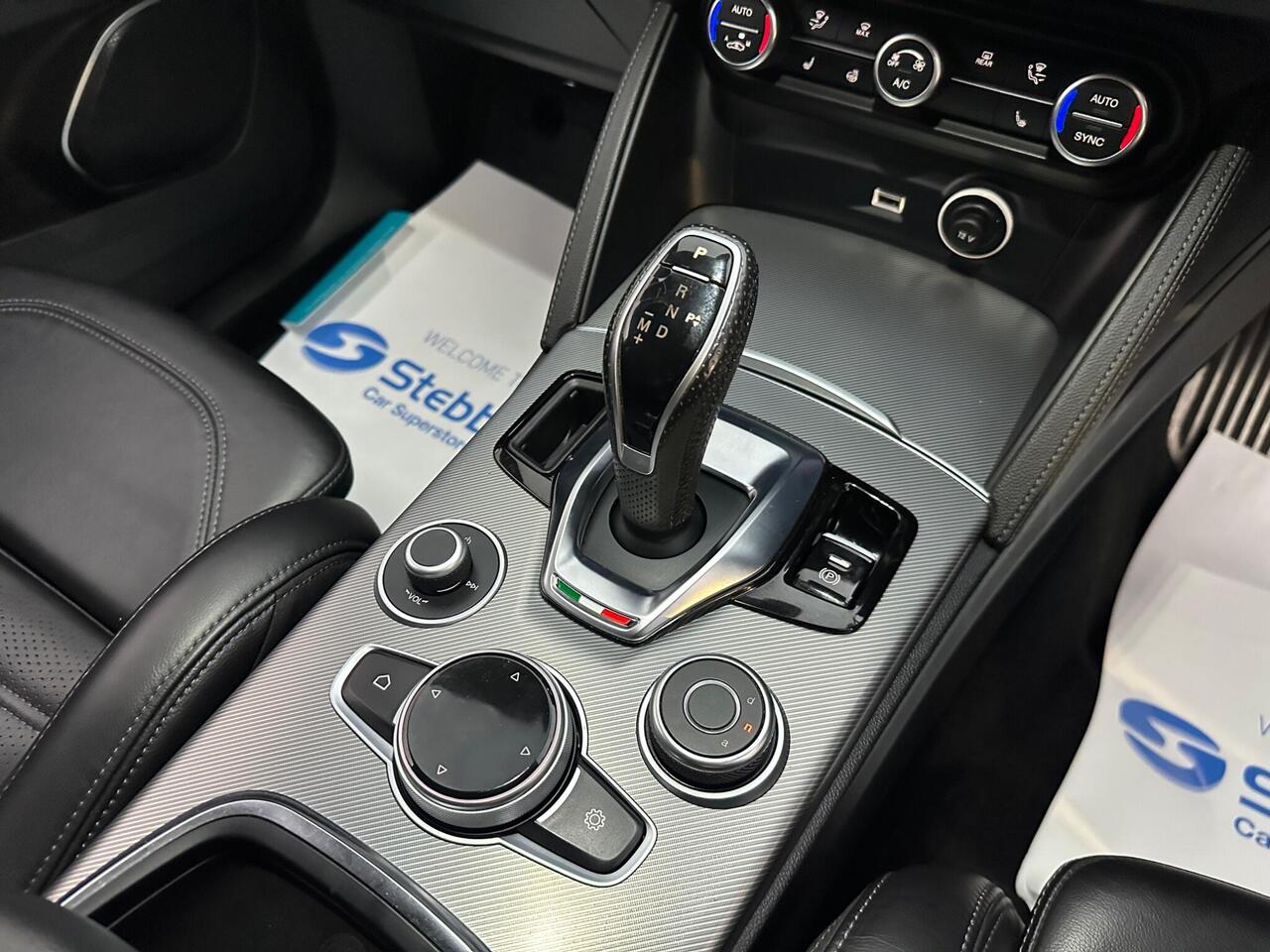 Alfa Romeo Stelvio SR70GHX