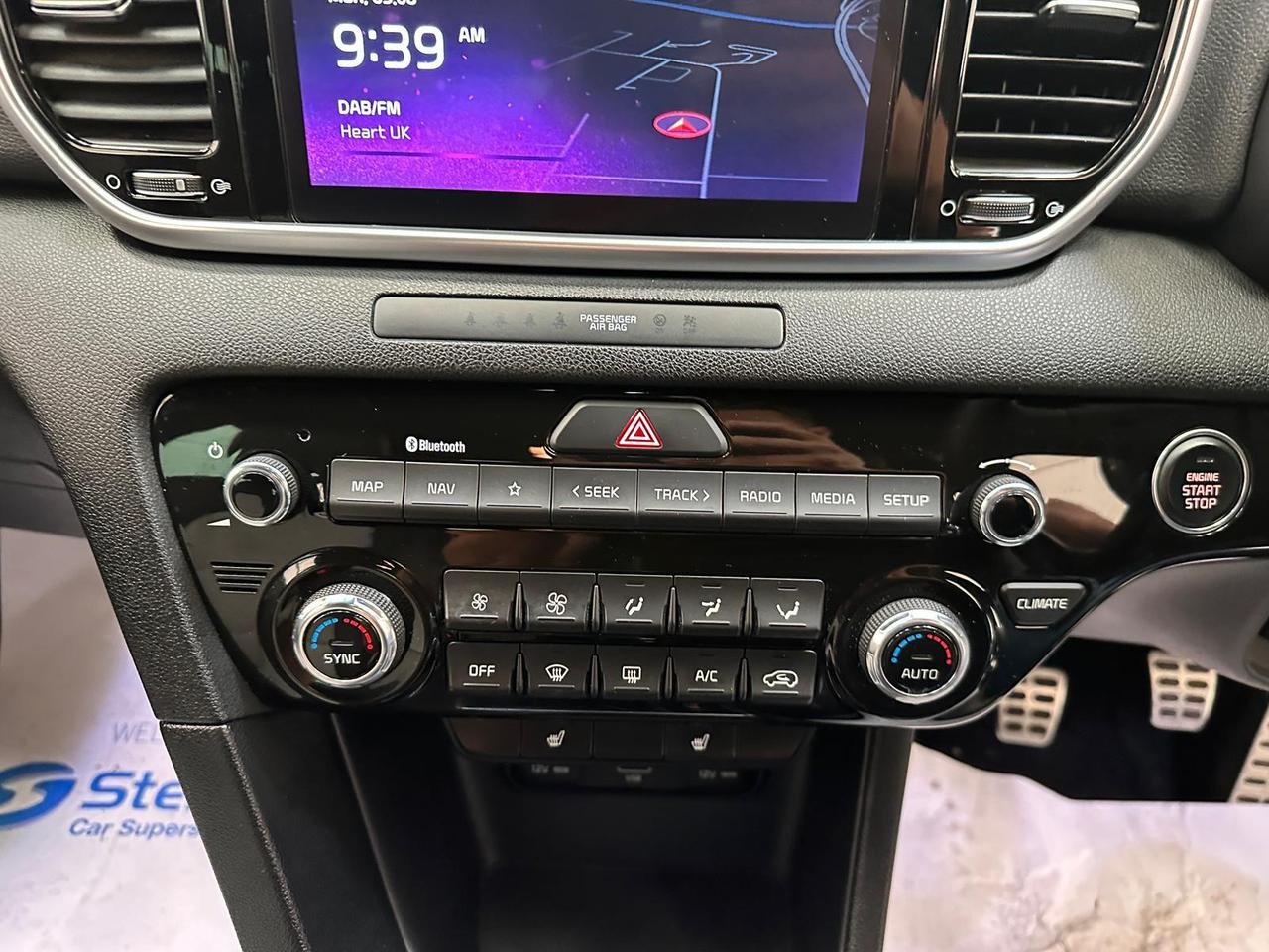 Kia Sportage AJ70VWM