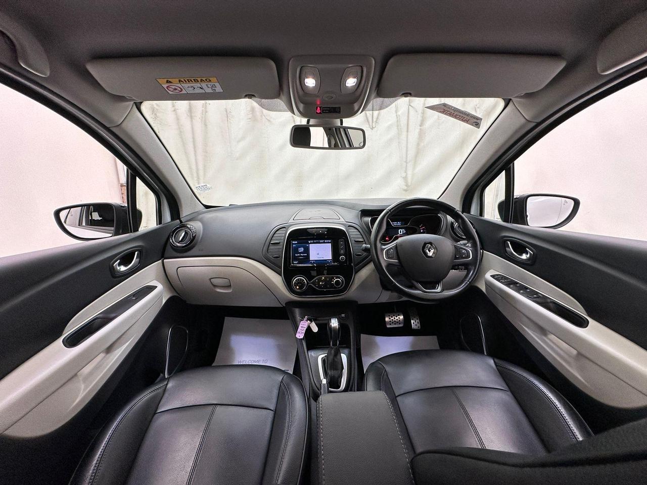 Renault Captur EK69YKP