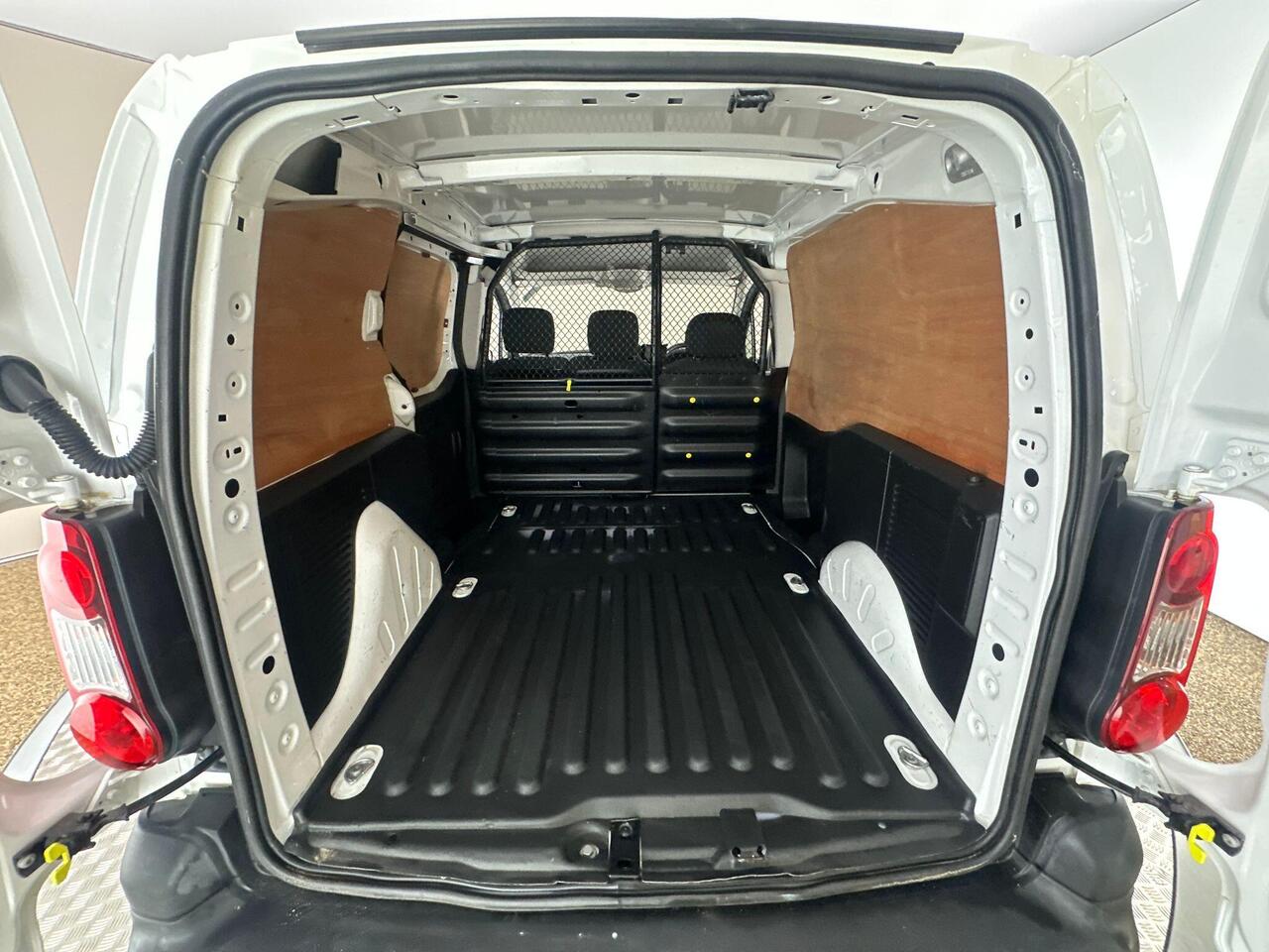 Peugeot Partner LP17OFX