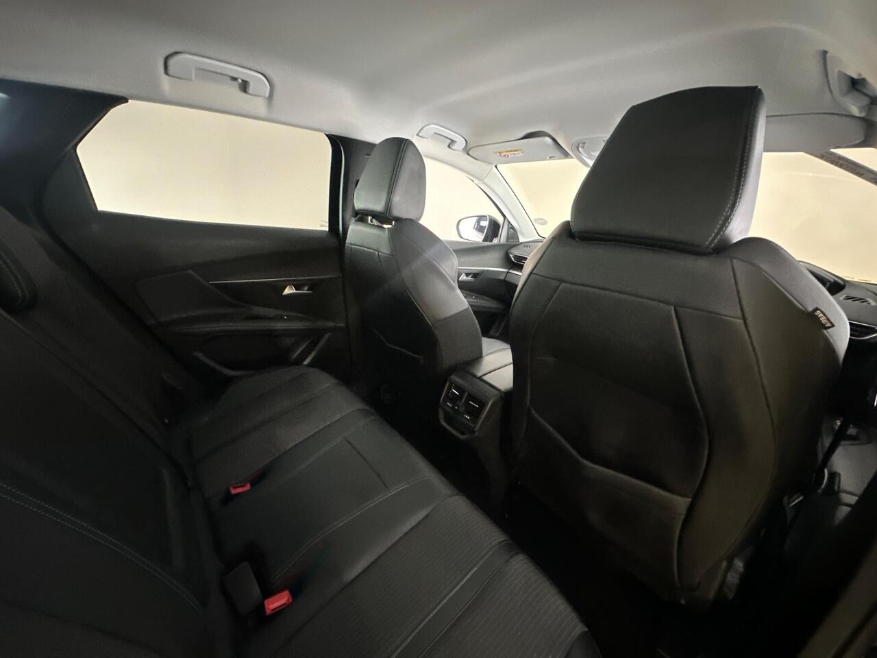 Peugeot 3008 VK71HYZ