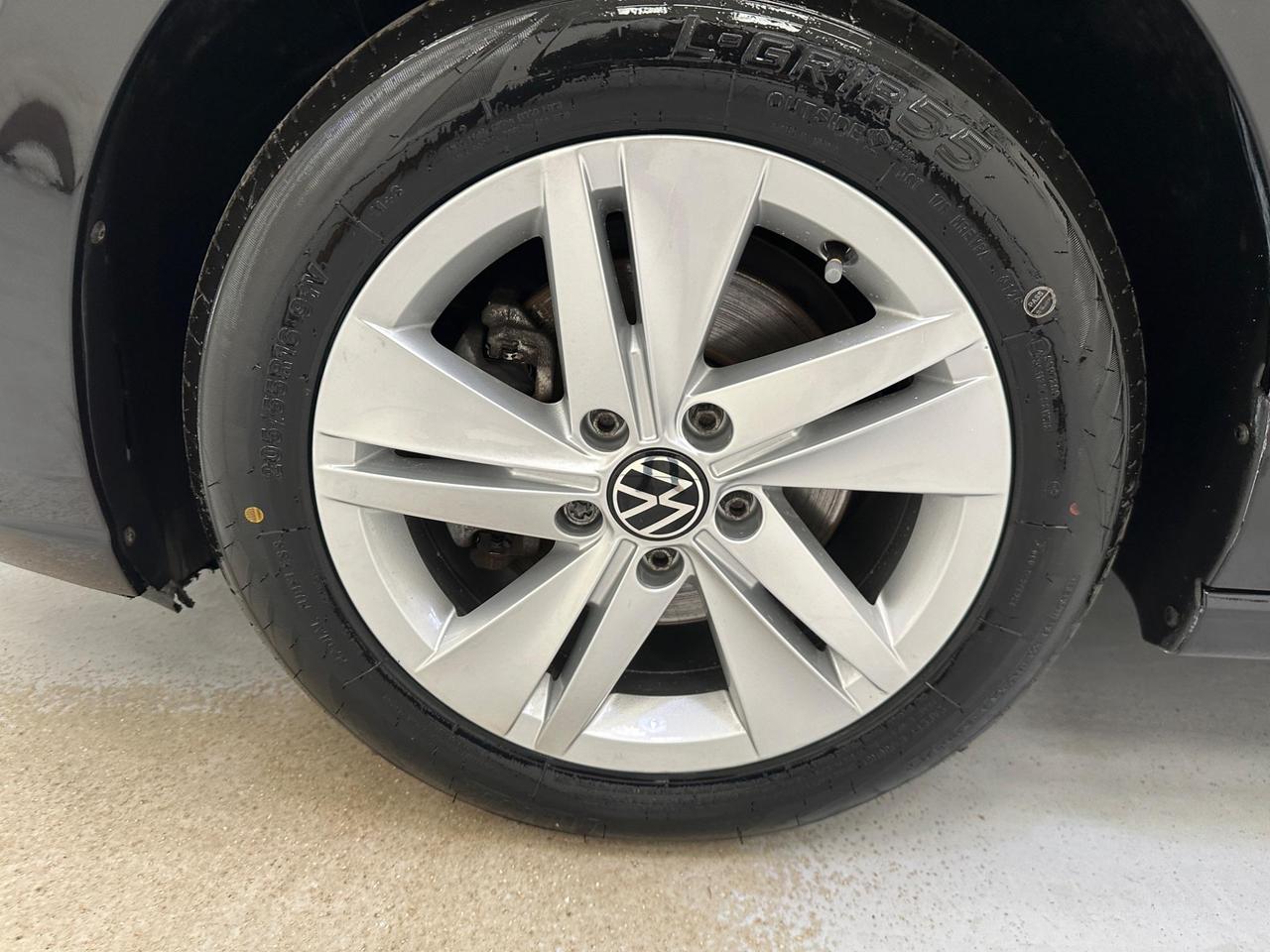 Volkswagen Golf EY70ZWP
