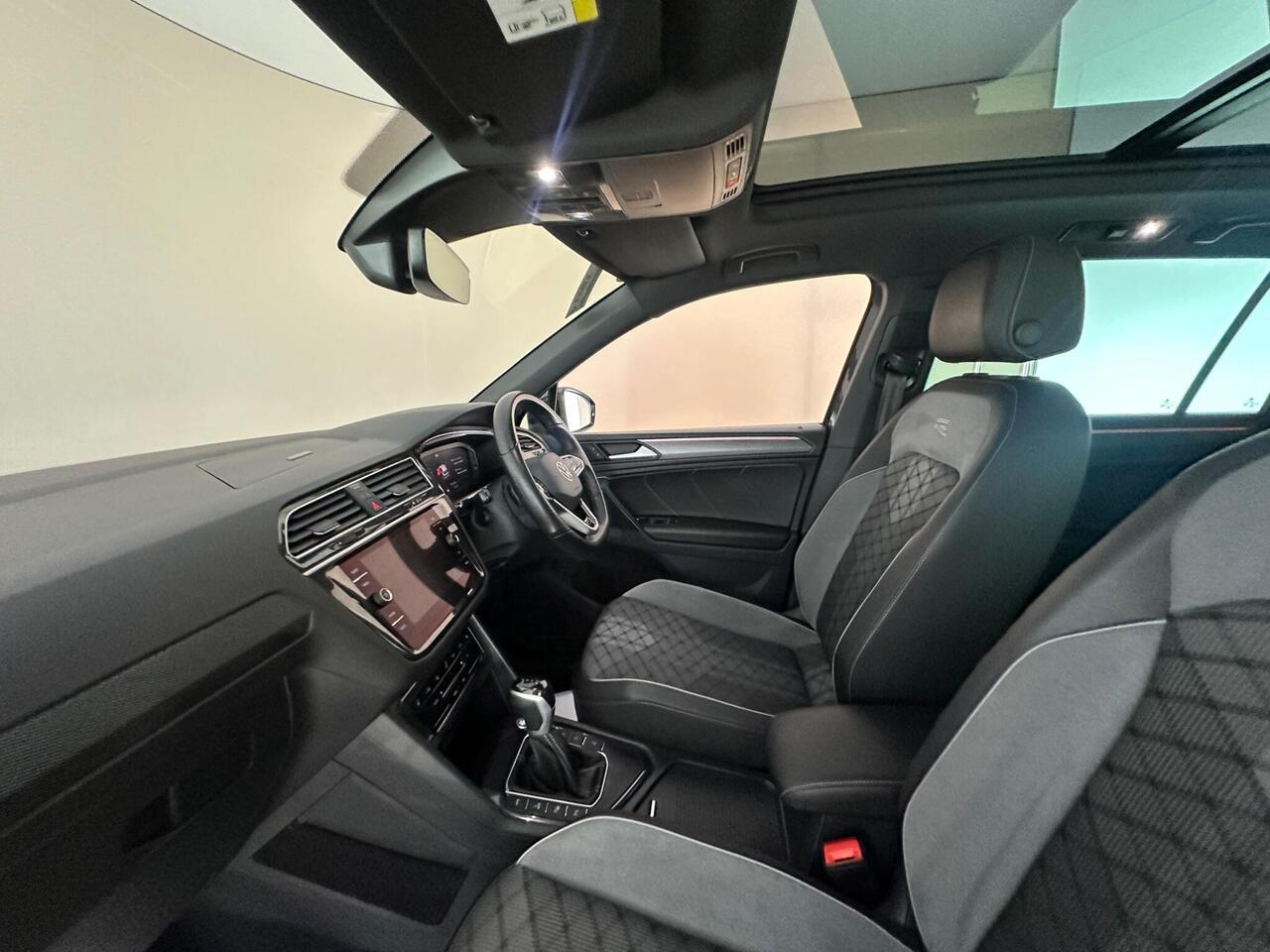 Volkswagen Tiguan YG23VZE