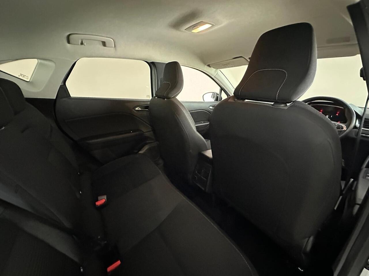 Renault Captur YE71OBN