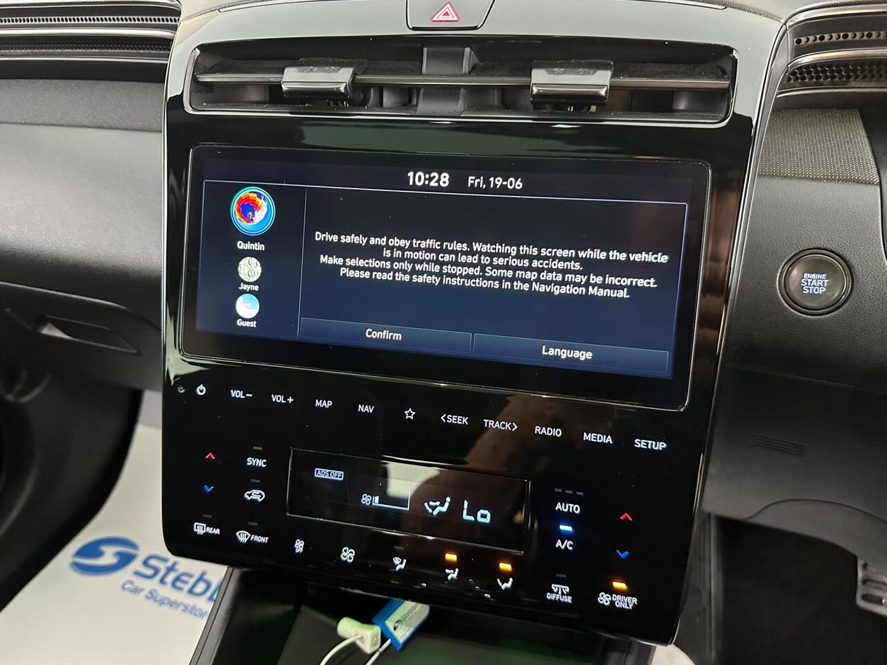 Hyundai TUCSON DV23XHC