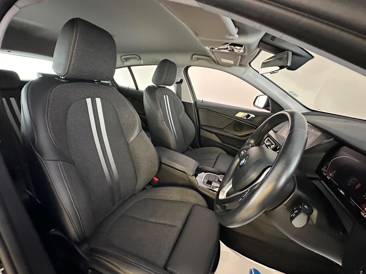 BMW 1 Series HT71AVC