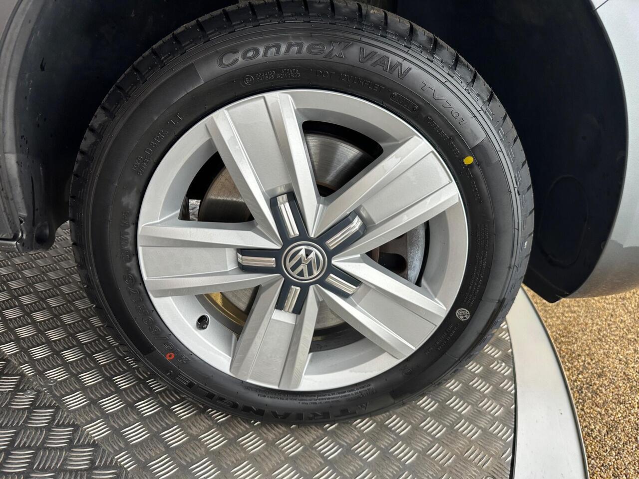 Volkswagen Transporter VN20VHE