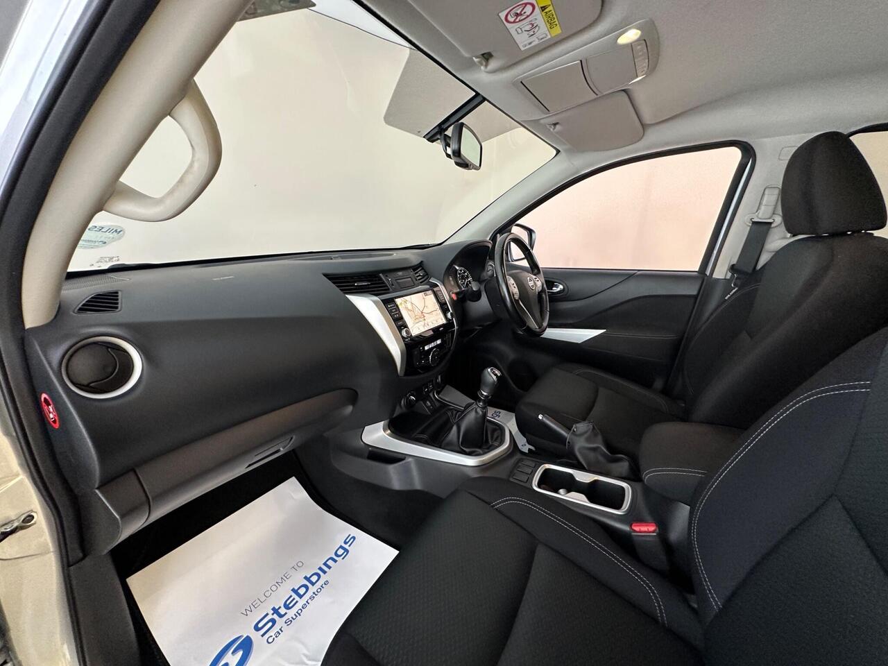 Nissan Navara FT21XBH