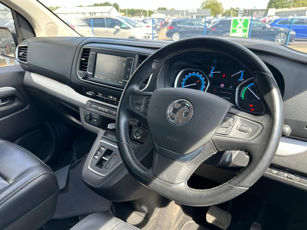 Vauxhall Vivaro Life Electric LL72ZWD