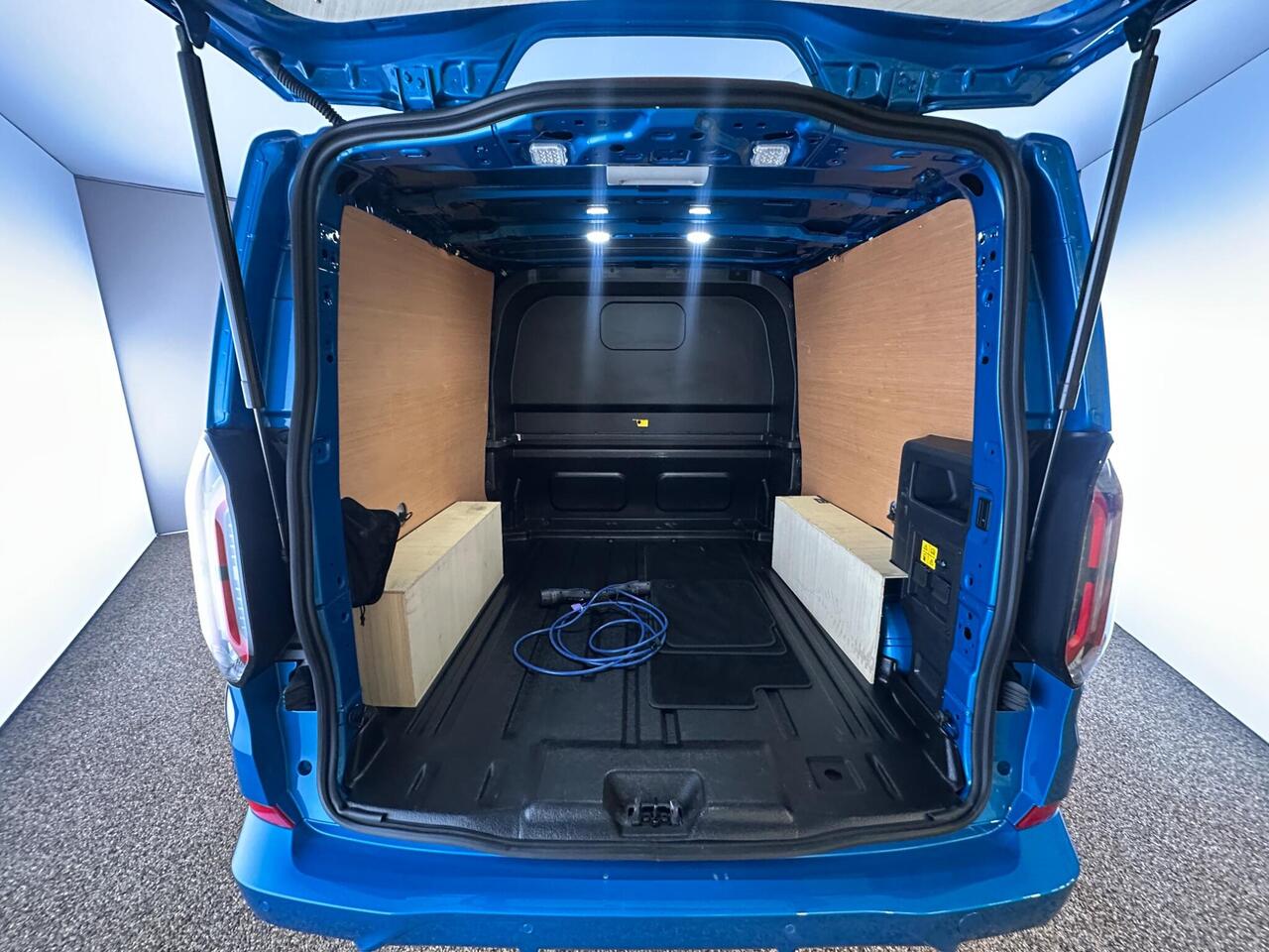 Ford E-Transit Custom AF74WKP