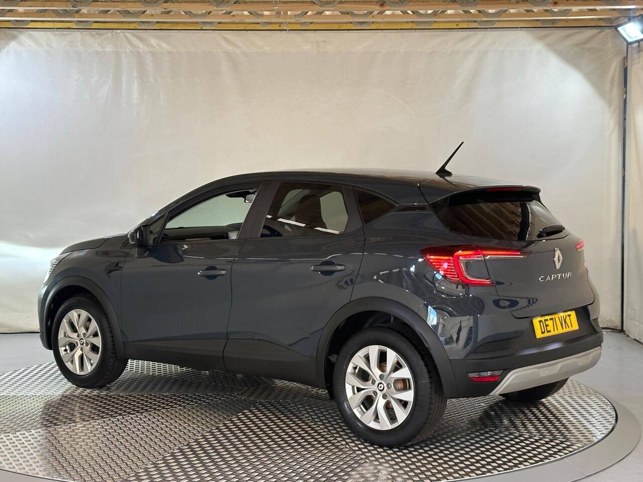 Renault Captur DE71VKT