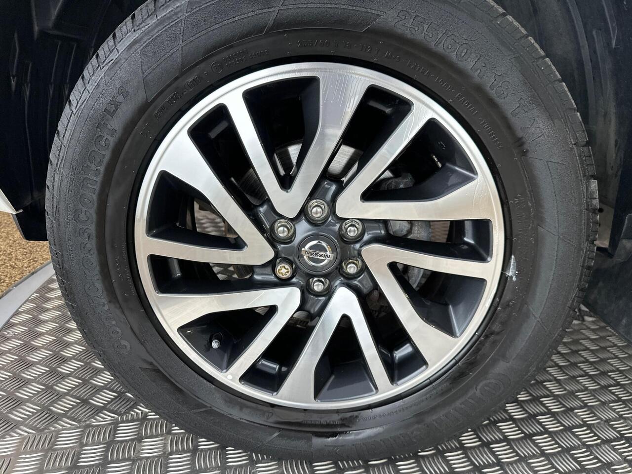 Nissan Navara NY19TMU