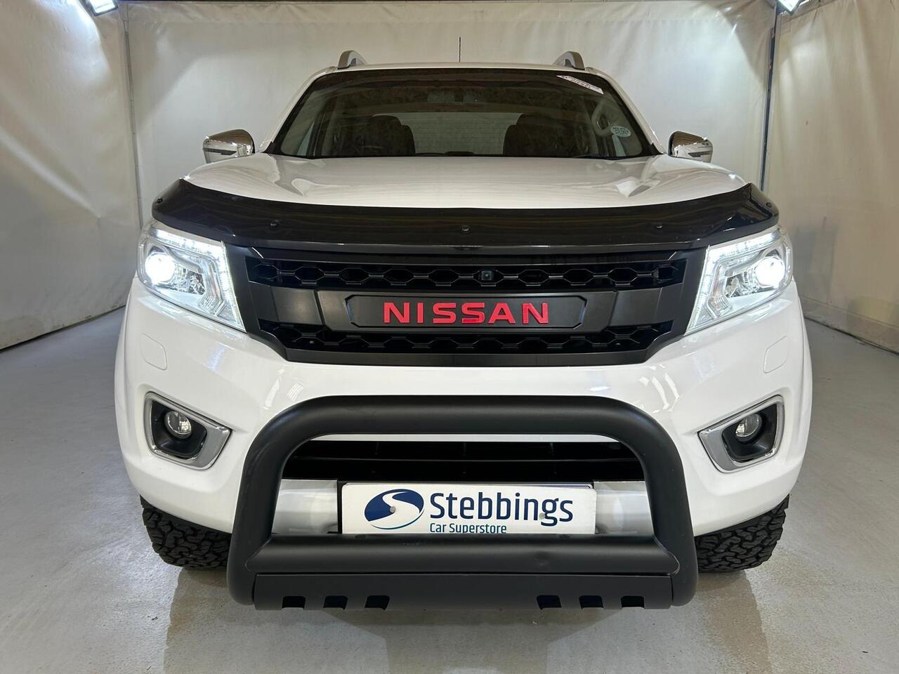 Nissan Navara DN67XNW