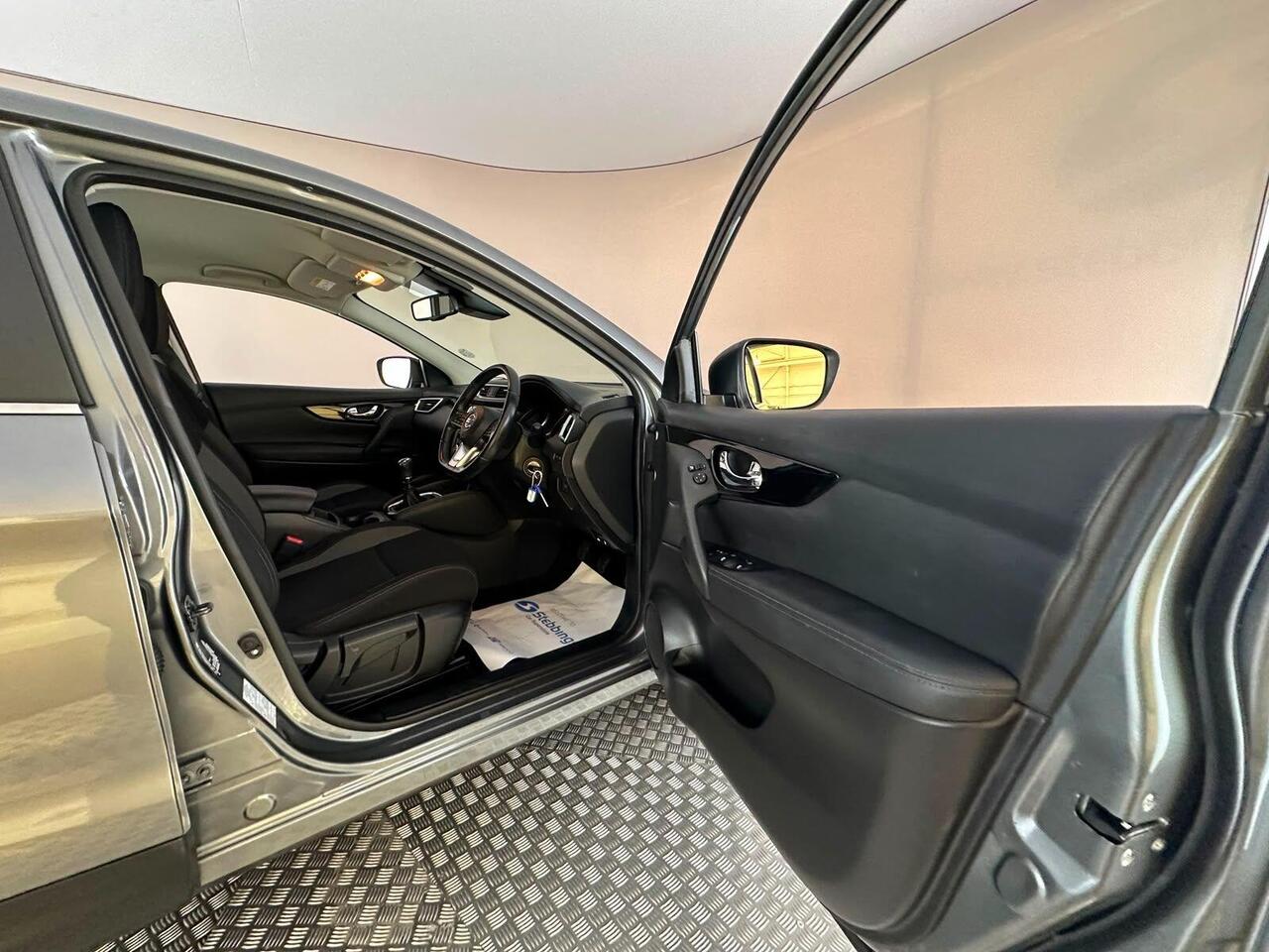 Nissan Qashqai YF69WFX