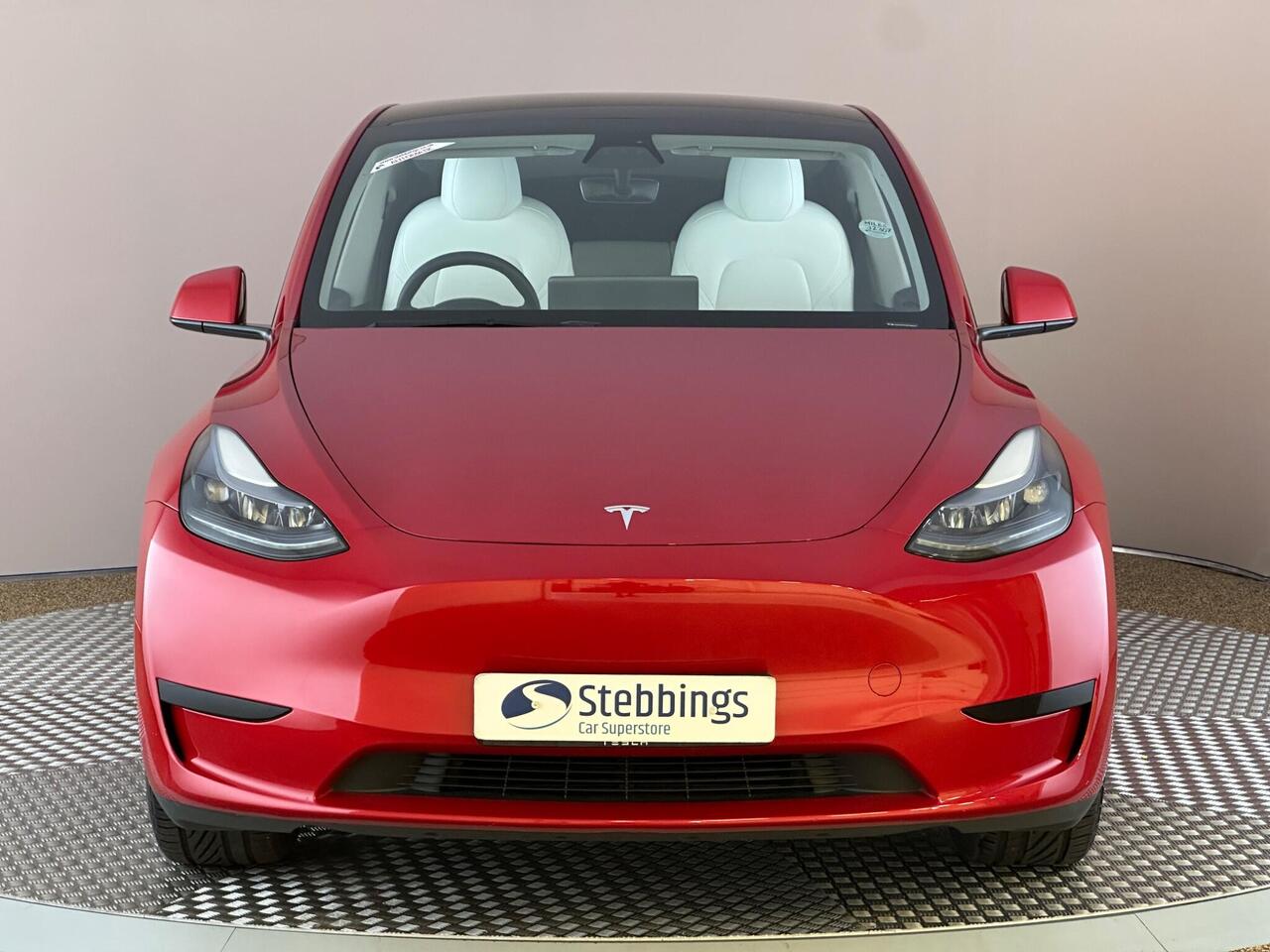 Tesla Model Y BD73NWG