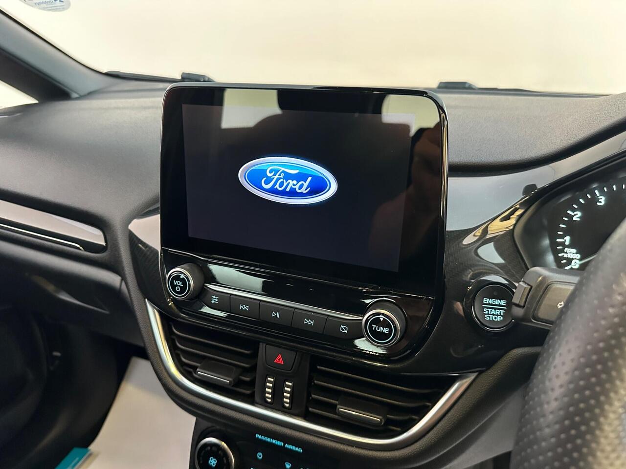 Ford Fiesta YP20VJM