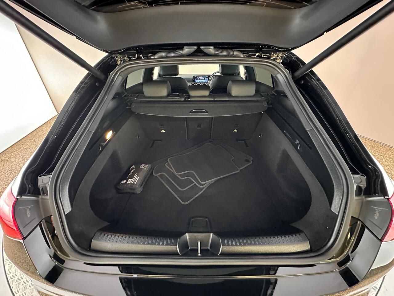 Mercedes-Benz CLA LS74EJA