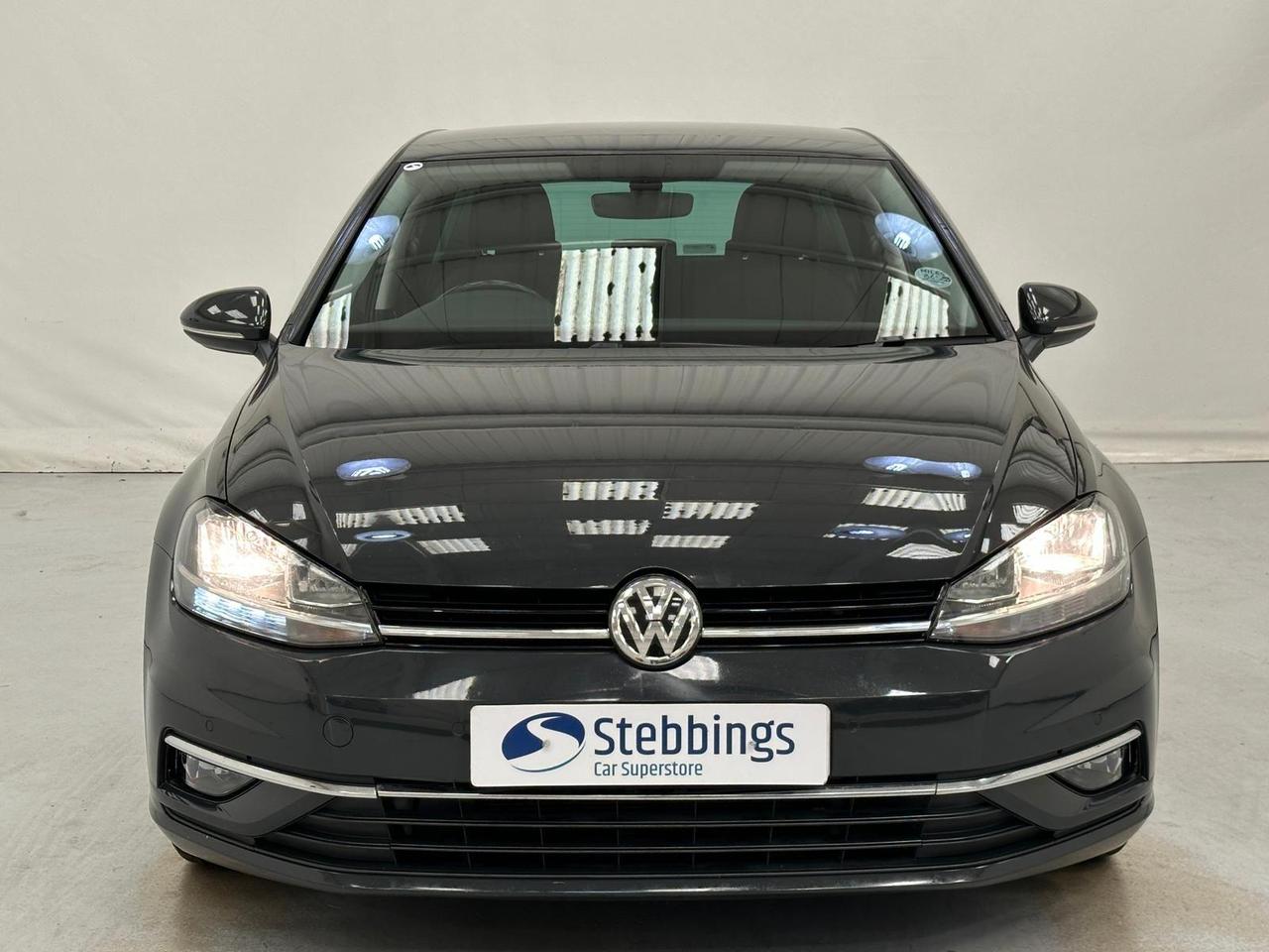 Volkswagen Golf MW67FMC