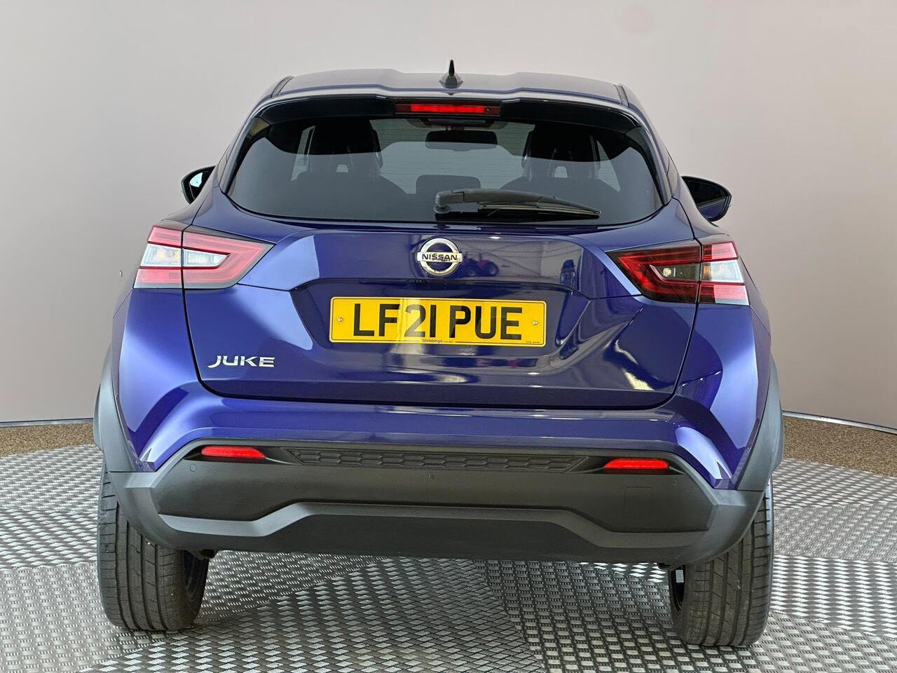 Nissan Juke LF21PUE