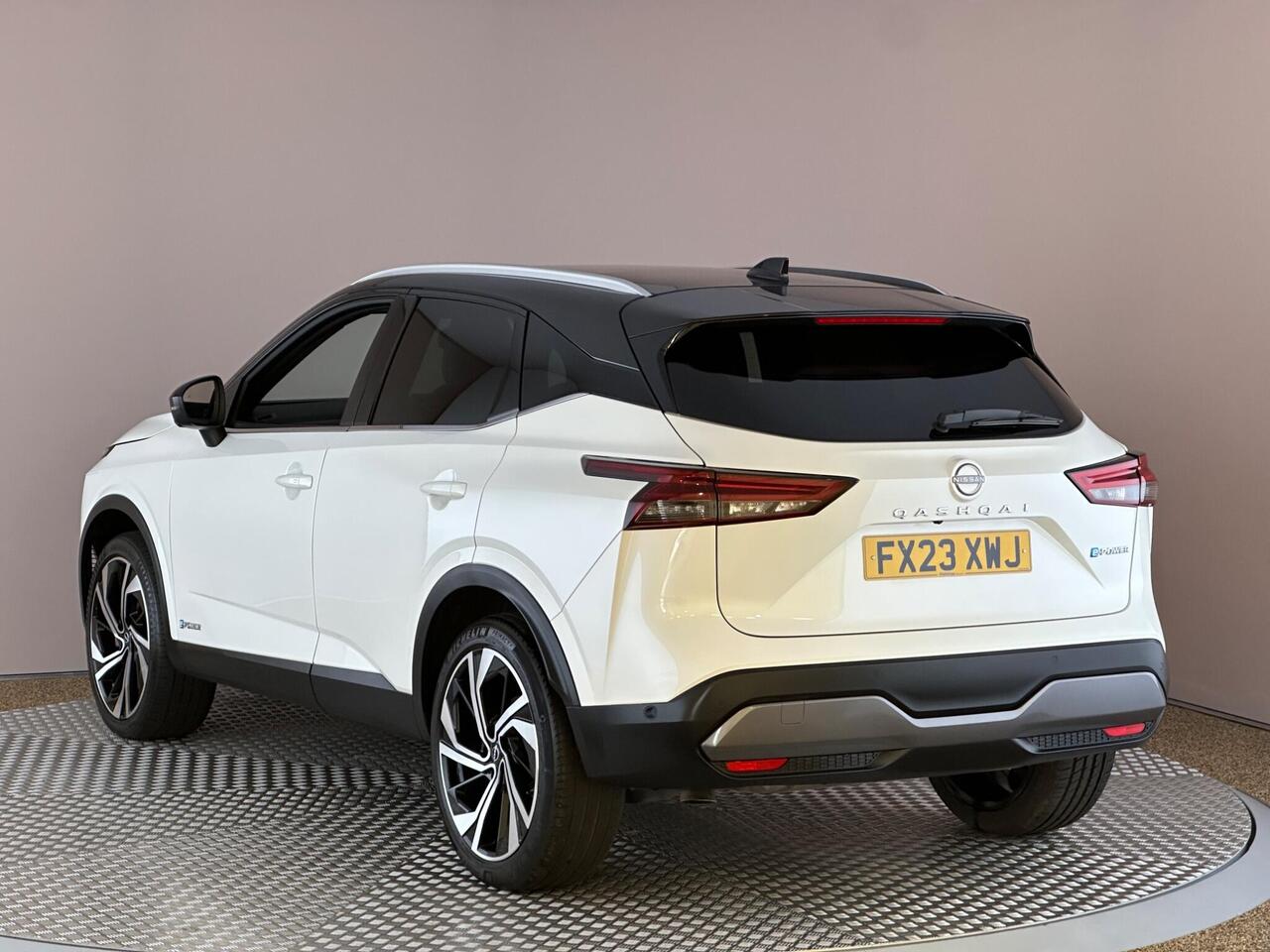 Nissan Qashqai FX23XWJ