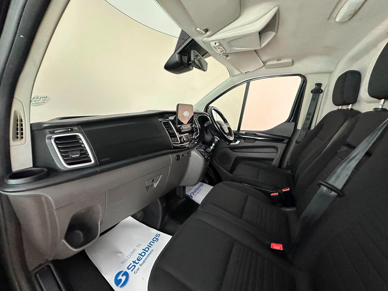 Ford Transit Custom MJ72DVO
