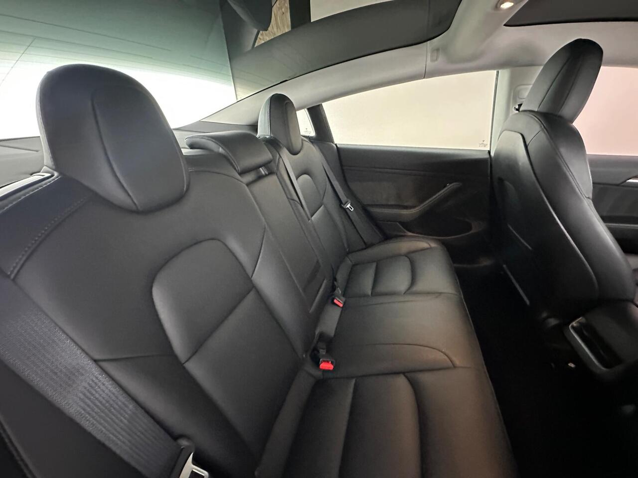 Tesla Model 3 BL21CYV