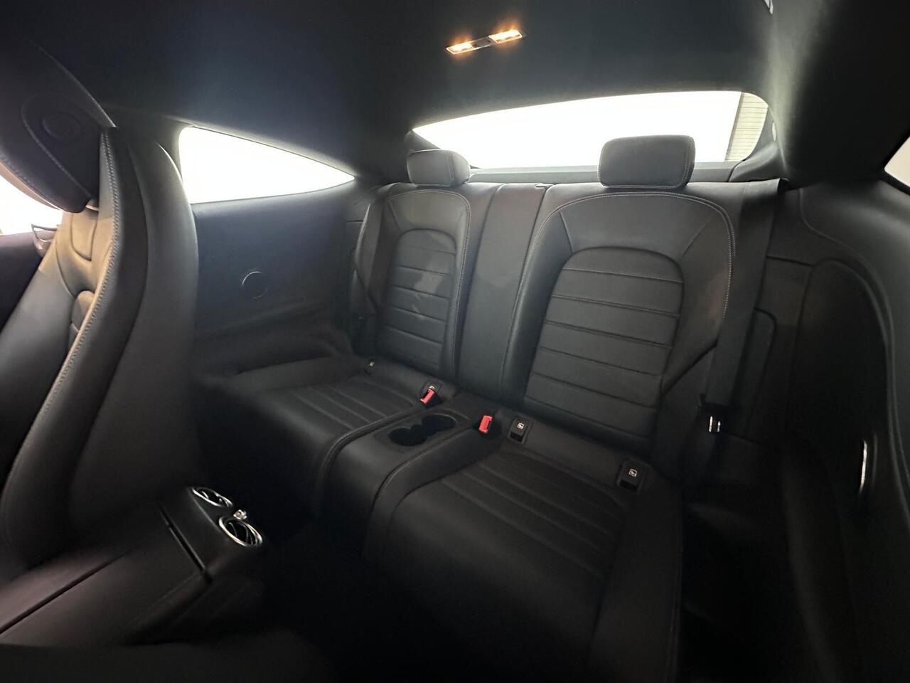 Mercedes-Benz C Class AY68UNX