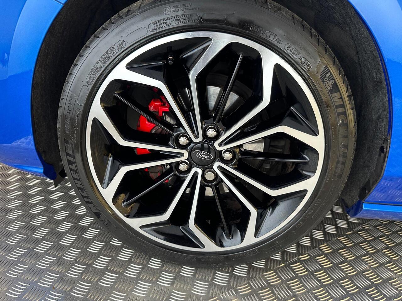 Ford Focus YF71ZPW