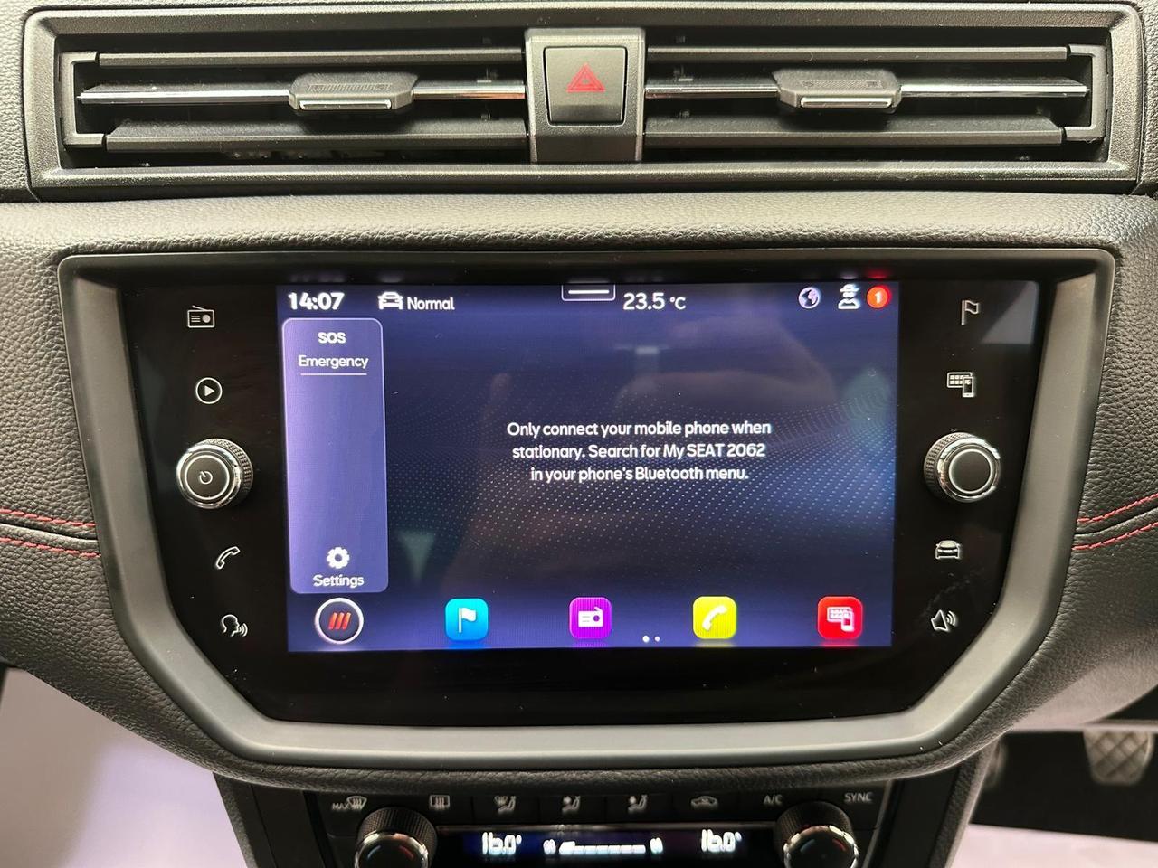 SEAT Arona DG70CZC