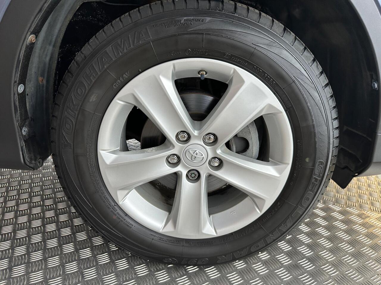 Toyota RAV4 AU63DZL
