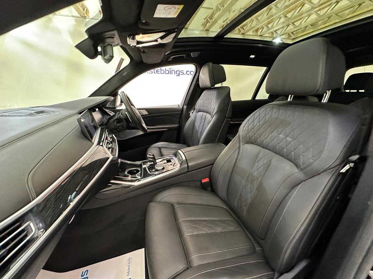 BMW X7 AP21DXA