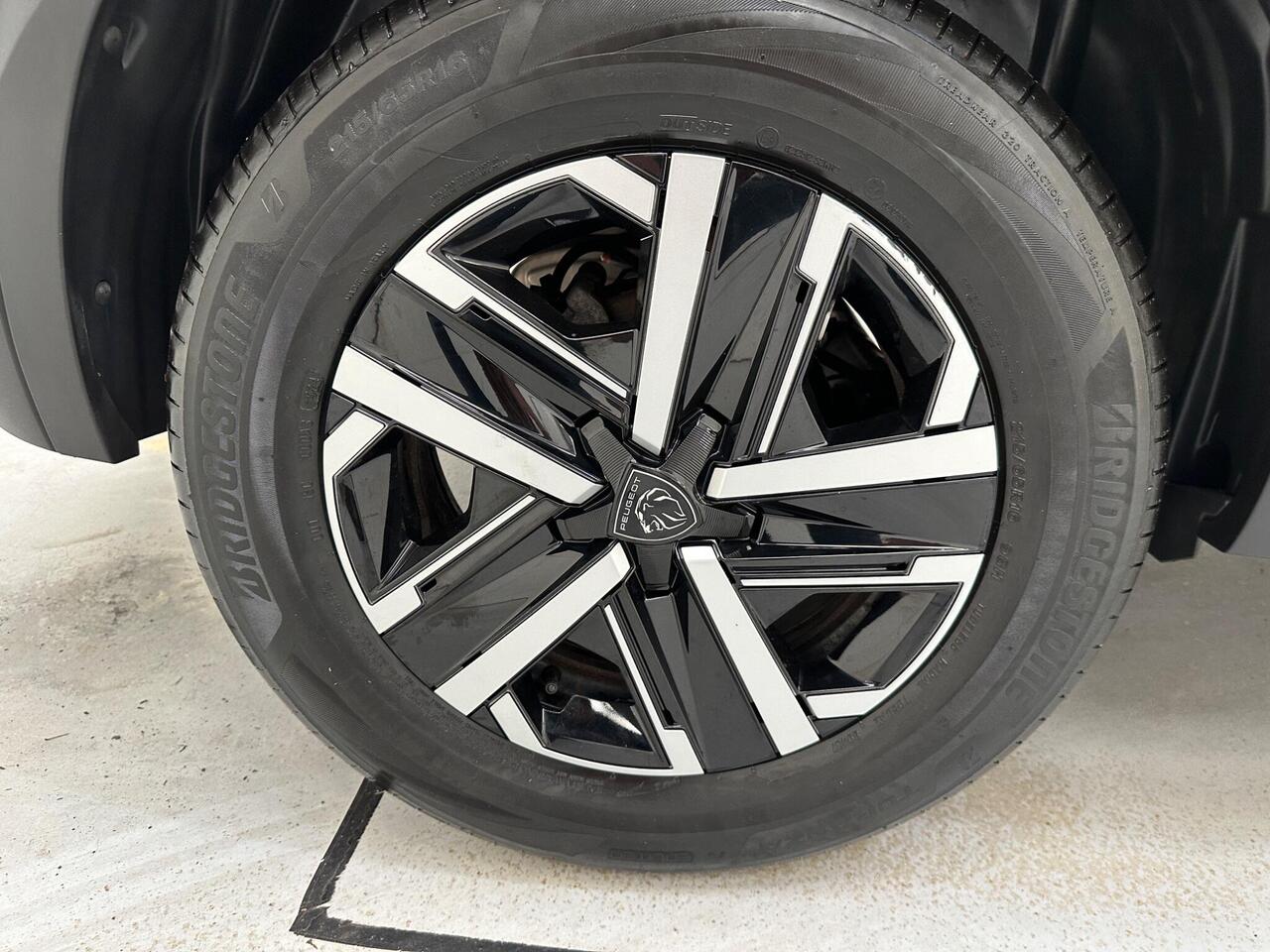 Peugeot 2008 NJ73VFT