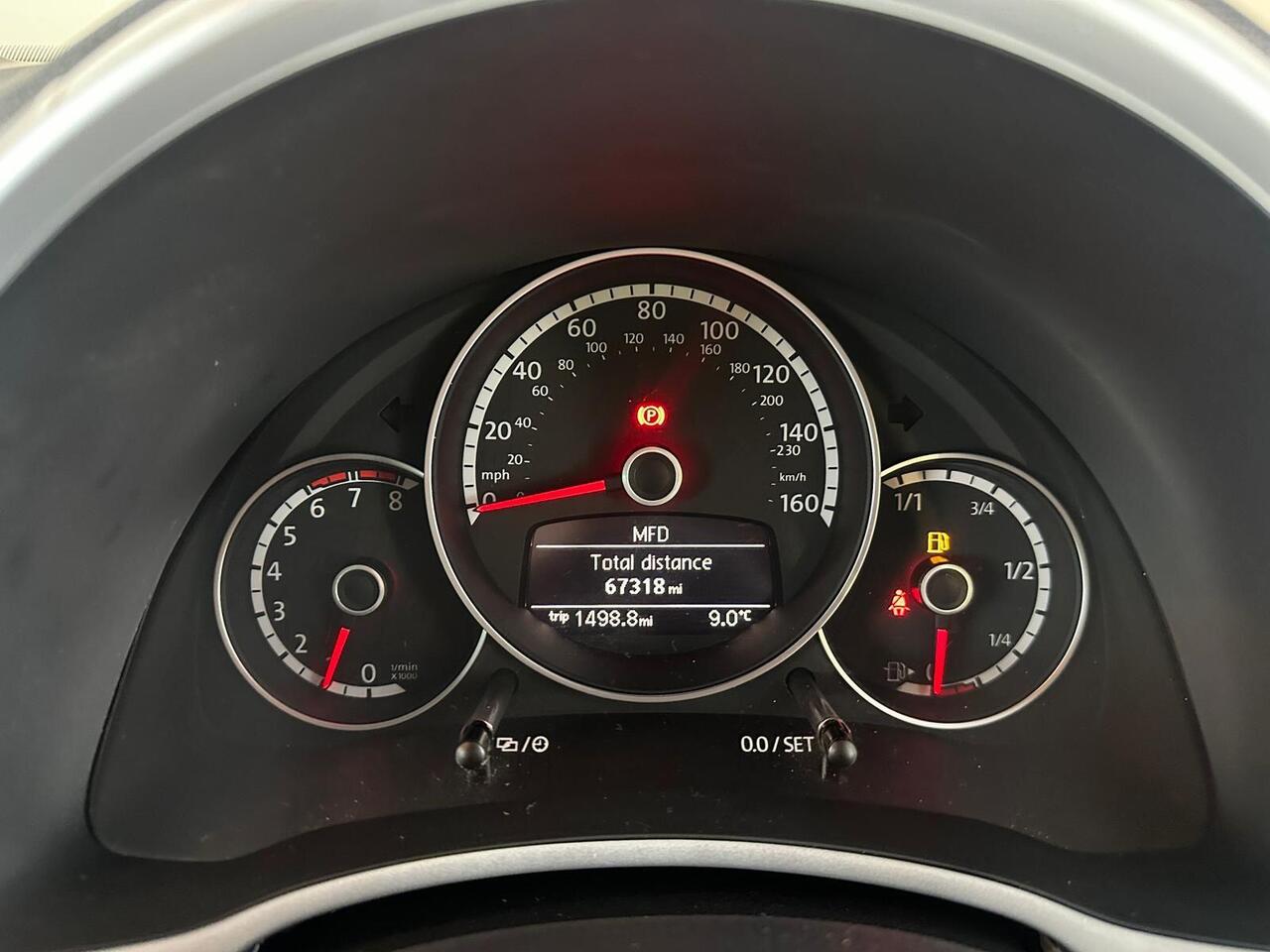 Volkswagen Beetle NU15DYA