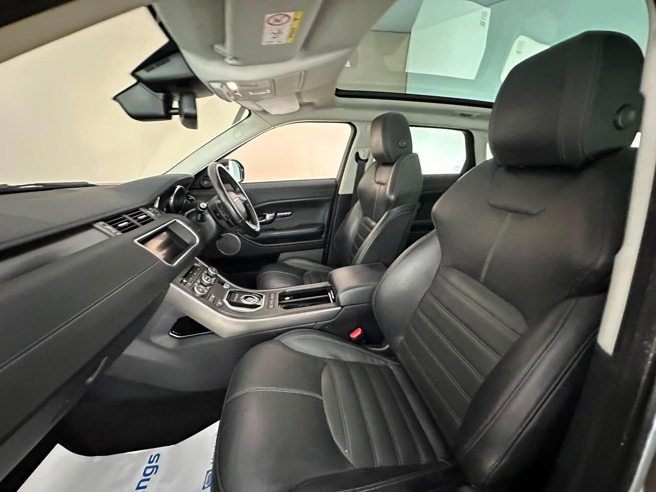 Land Rover Range Rover Evoque YR67LLG