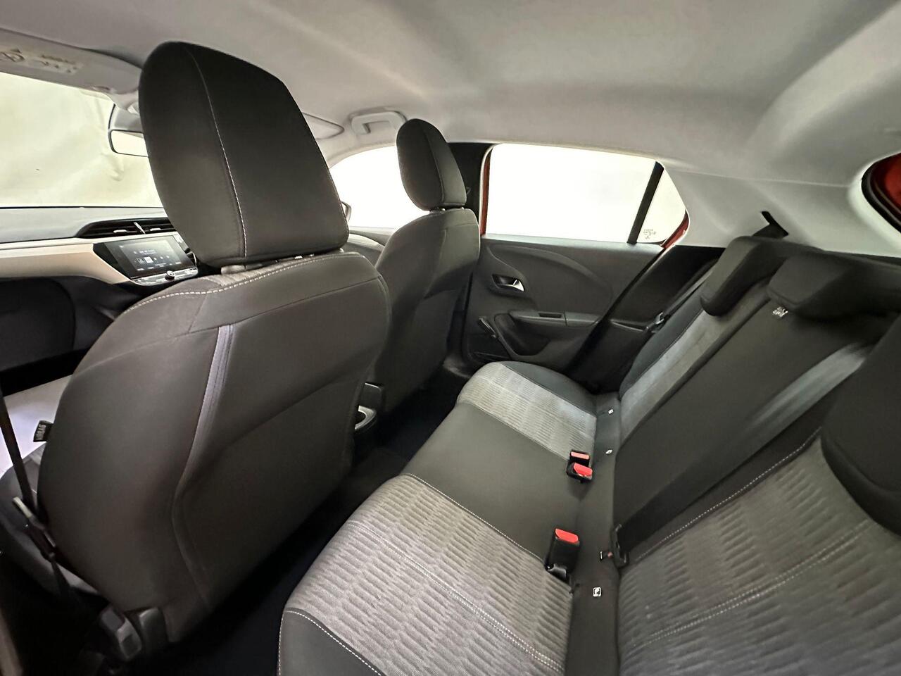 Vauxhall Corsa VU70ZNG