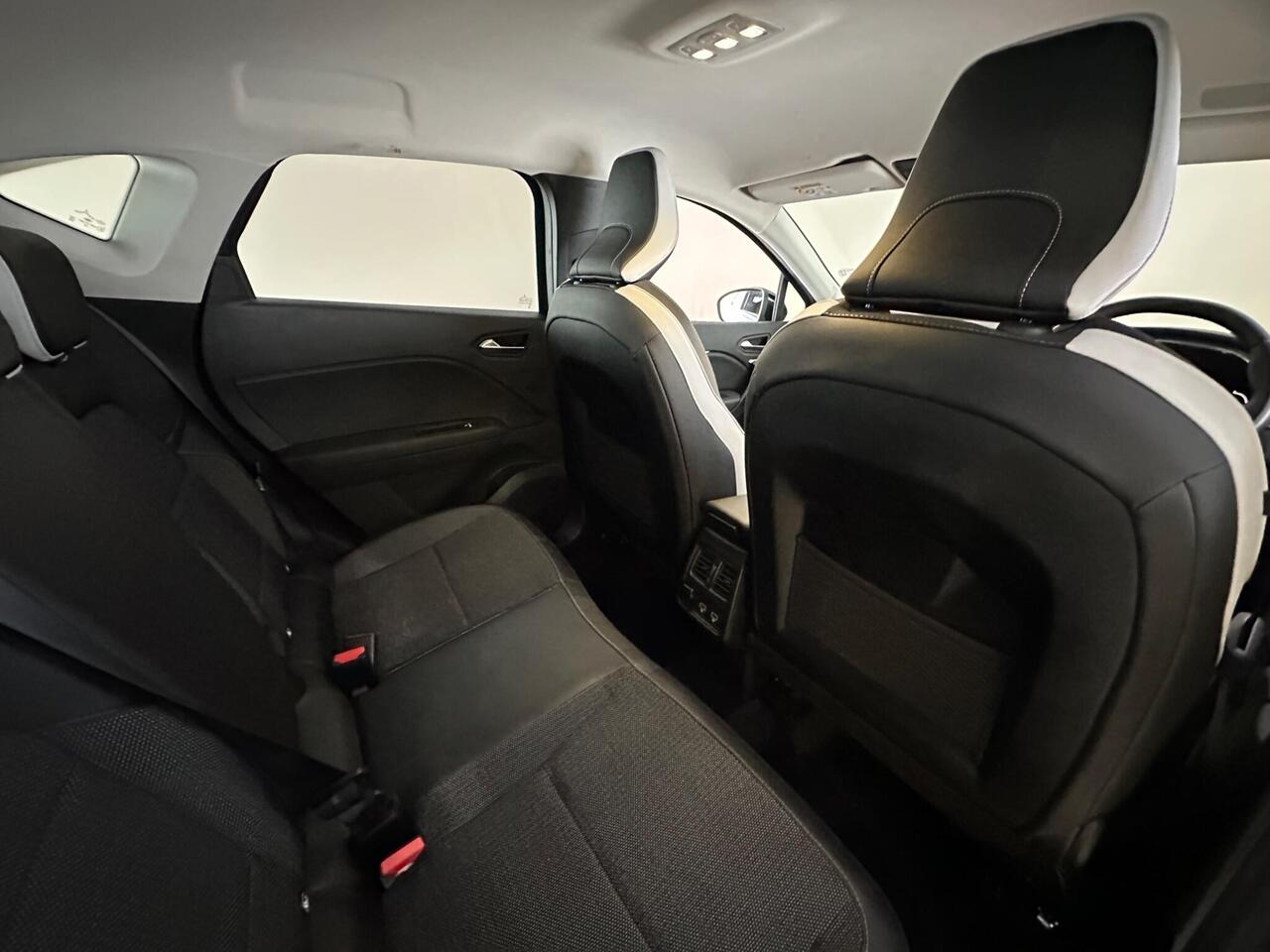 Renault Captur OE72KXT