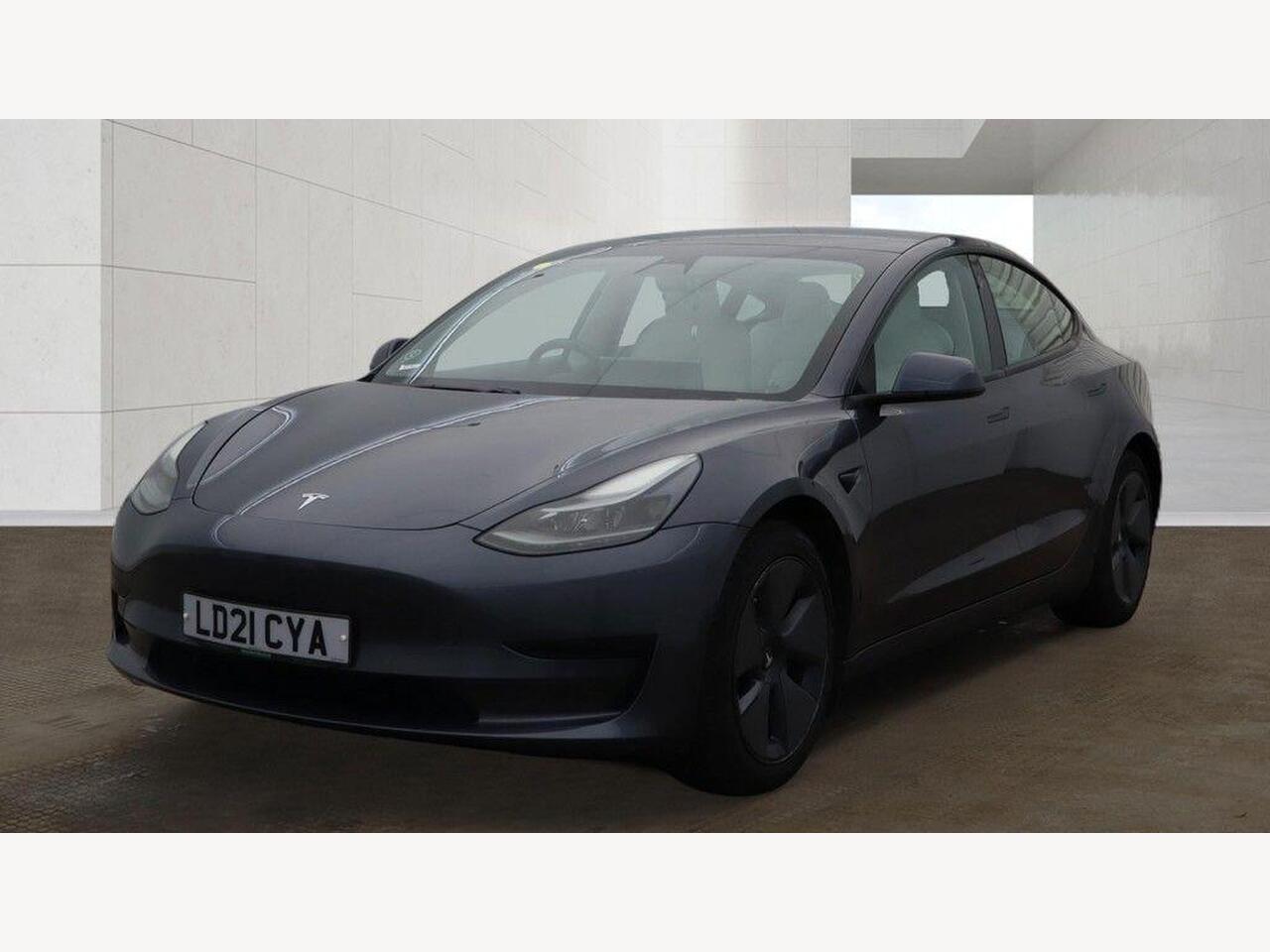 Tesla Model 3 LD21CYA